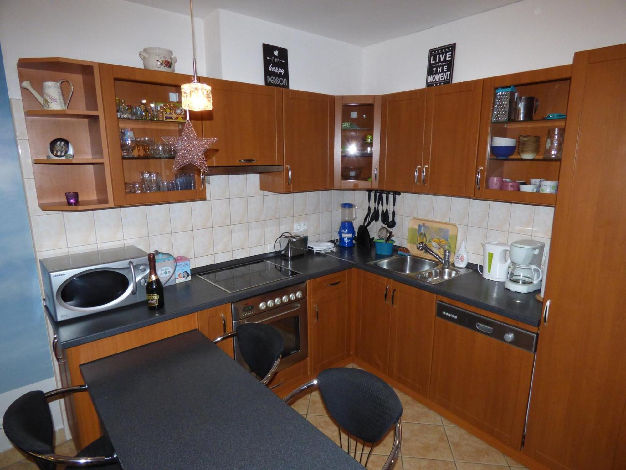 Bok - Modern 2br W Balcony, Free Indoor Parking! * Budapest